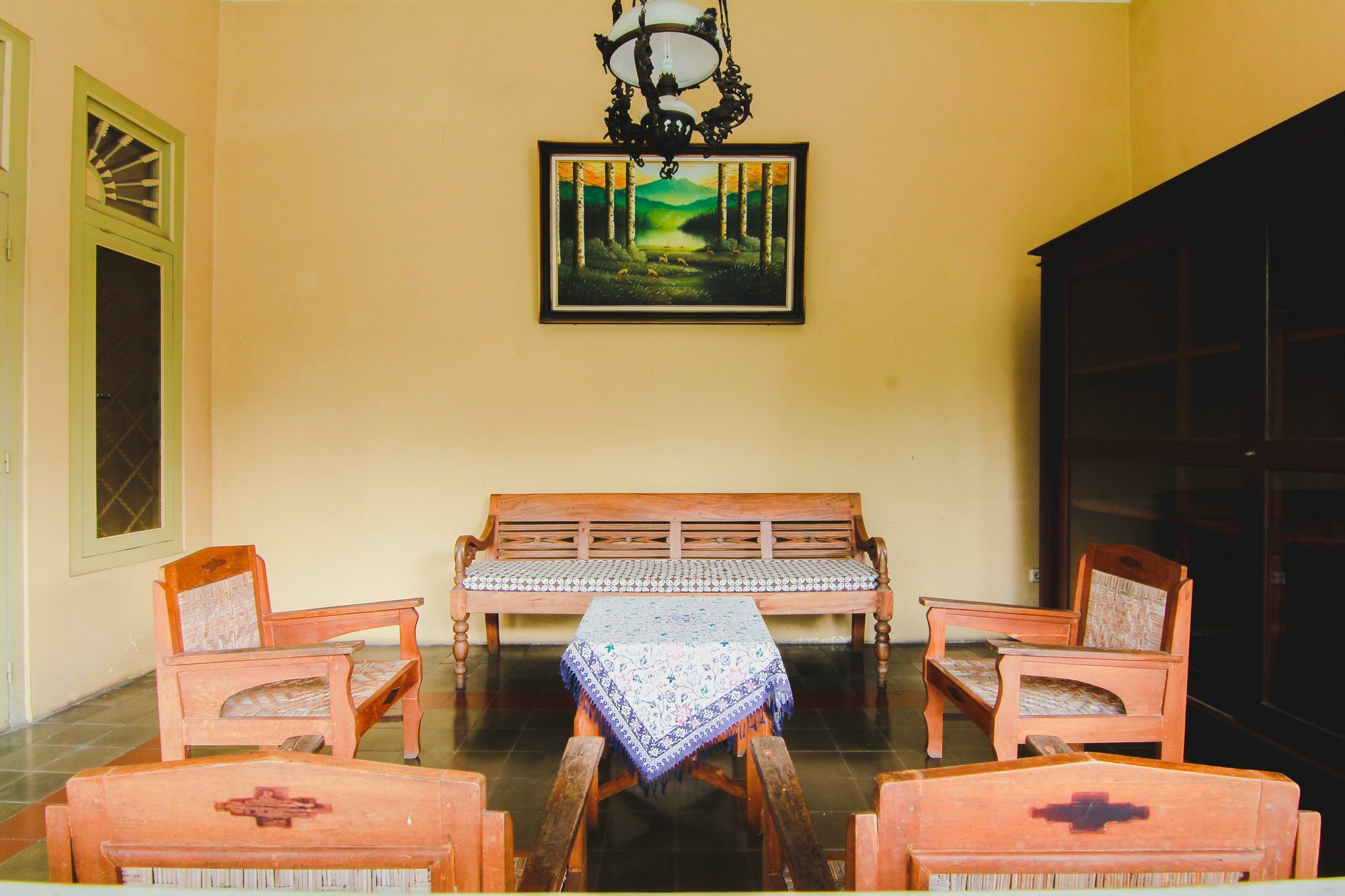 Griya Batik Giri Sekar Homestay Jogjacarta Exterior foto