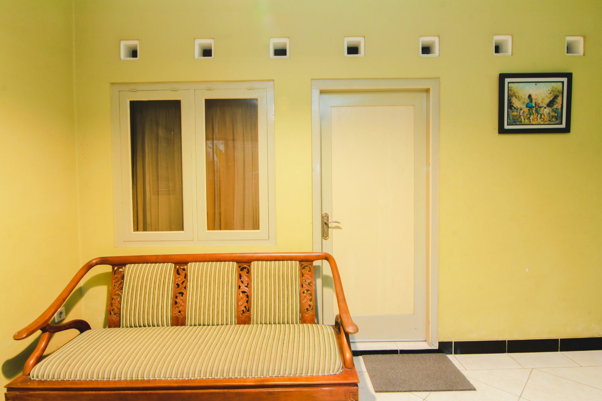 Griya Batik Giri Sekar Homestay Jogjacarta Exterior foto